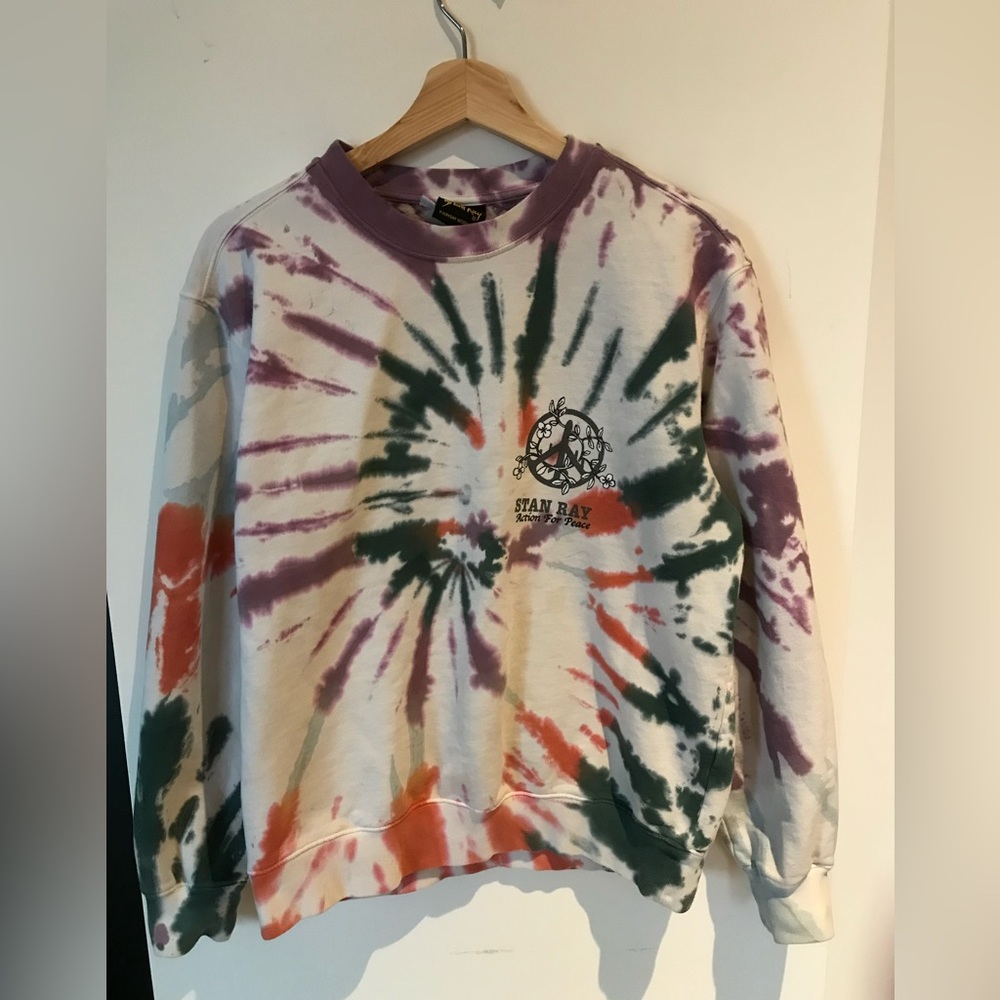 Stanray sweatshirt in tie dye with graphic on front and back.